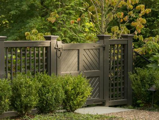 Gated landscape design by Dan Gordon Landscape Architects